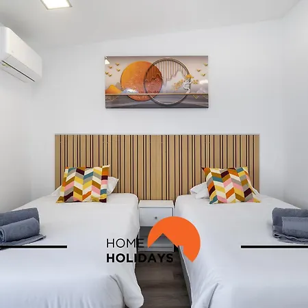 #305 Sea House By Holidays