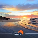 #305 Sea House Coastal Living *