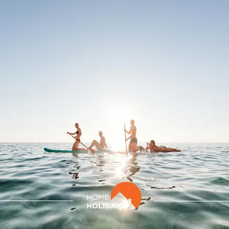 #305 Sea House By Holidays Apartment