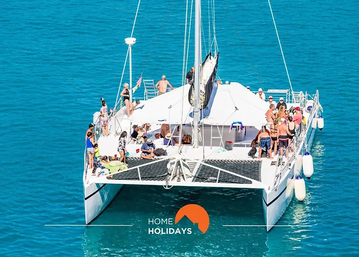 #305 Sea House By Holidays Daire *